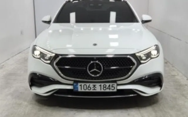 수원중고매매사이트 E-클래스 W214 E300 4MATIC 매물 사진 3 - 2024/03 35,351km